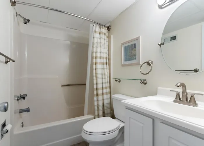 Spacious 2-bedroom On 43rd Street Perfect For Families In Ocean Ocean Stadt